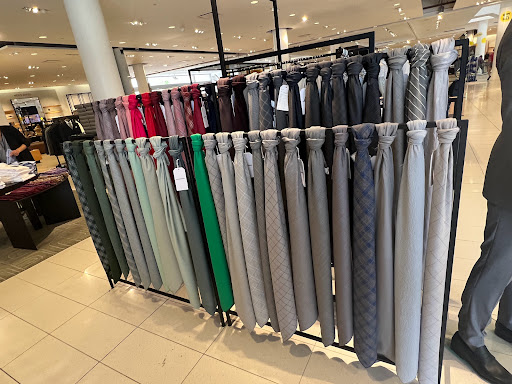 Department Store «Nordstrom The Woodlands», reviews and photos, 1201 Lake Woodlands Dr, The Woodlands, TX 77380, USA