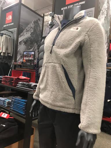 Stores to buy men's sweatshirts Columbus
