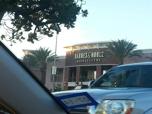 Book Store «Barnes & Noble», reviews and photos, 21500 Hawthorne Blvd, Torrance, CA 90503, USA