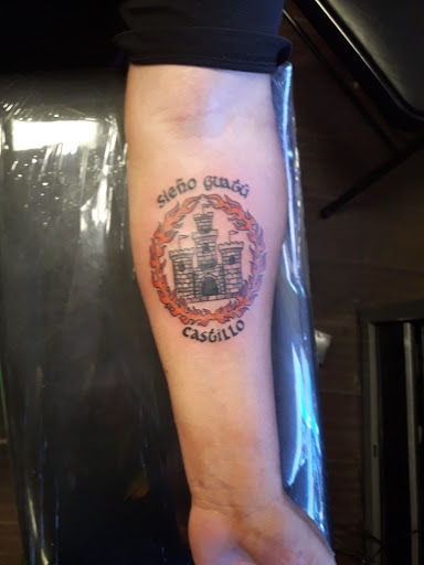 Tattoo Shop «King Cobra Tattoo», reviews and photos, 3420 Main St, Oakley, CA 94561, USA