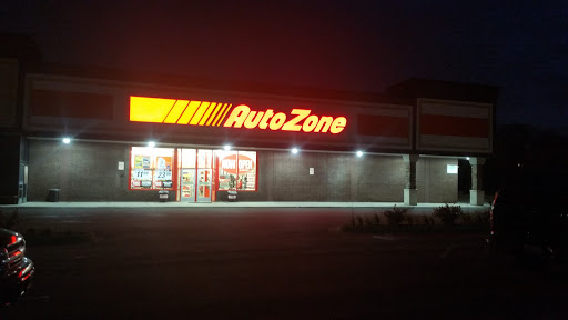 Auto Parts Store «AutoZone», reviews and photos, 545 W Lake St, Addison, IL 60101, USA