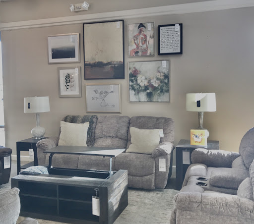 Furniture Store «La-Z-Boy Furniture Galleries», reviews and photos, 3050 Berlin Turnpike, Newington, CT 06111, USA