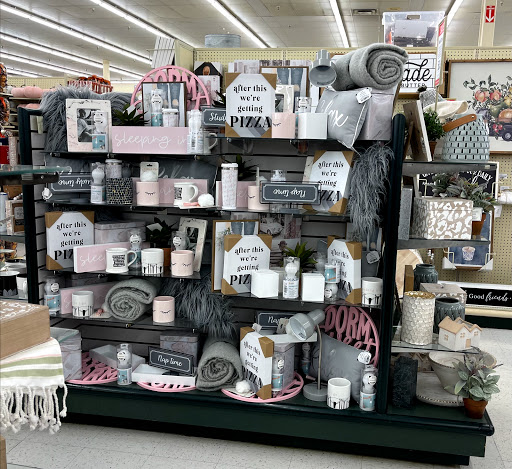 Craft Store «Hobby Lobby», reviews and photos, 525 S 8th St, Colorado Springs, CO 80905, USA