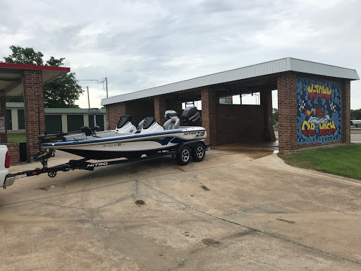 K-Town Car Wash en Kingston