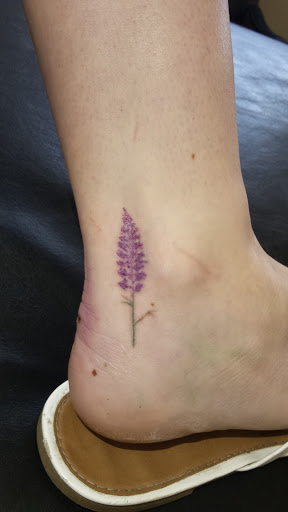 Tattoo Shop «OCTOPUS INK TATTOO», reviews and photos, 410 1st St, Lake Oswego, OR 97034, USA