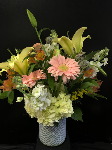 Florist «Hartland Flowers Inc», reviews and photos, 10044 Highland Rd, Hartland, MI 48353, USA
