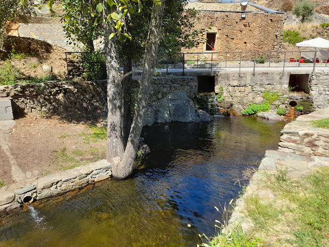 Avaliações doParque Fluvial do Souto da Casa em Fundão - Bar