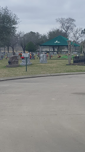 Funeral Home «San Jacinto Funeral Home & Memorial Park», reviews and photos, 14659 East Fwy, Houston, TX 77015, USA