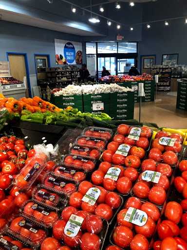 Grocery Store «Price Rite of District Heights», reviews and photos, 5800 Silver Hill Rd, District Heights, MD 20747, USA