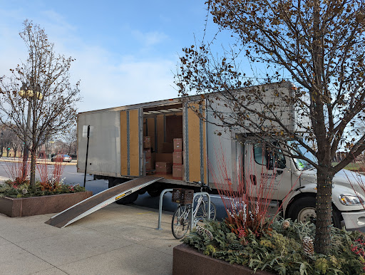 Moving Company «Bernard Movers», reviews and photos, 2520 S State St, Chicago, IL 60616, USA