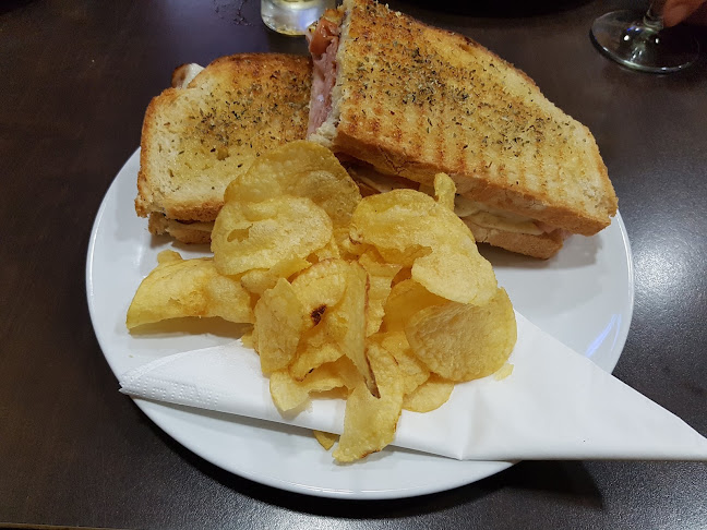 Avaliações doUniversidade das tostas Coimbra em Coimbra - Restaurante