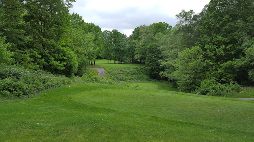 Golf Course «Astorhurst Golf Course», reviews and photos, 7000 Dunham Rd, Walton Hills, OH 44146, USA