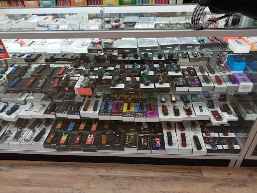 Tobacco Shop «Smoke Zone», reviews and photos, 1202 N High St, Columbus, OH 43201, USA