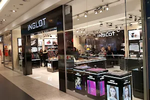 INGLOT image