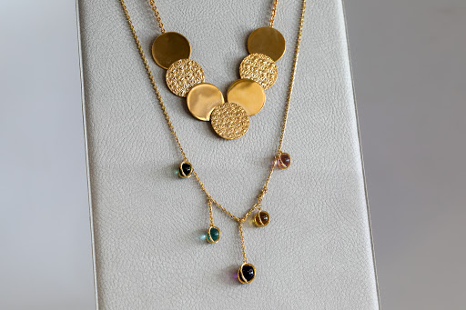 Jewelry Store «Exquisite Jewelers», reviews and photos, 9565 NW 41st St, Doral, FL 33178, USA