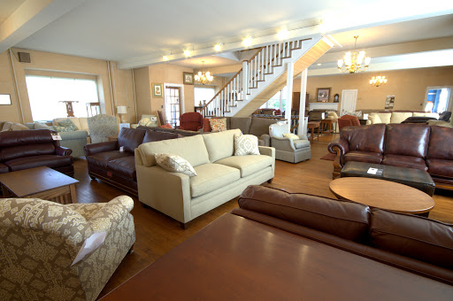 Mattress Store «The Rug Mattress & Furniture Store», reviews and photos, 40 W Calhoun St, Salem, VA 24153, USA