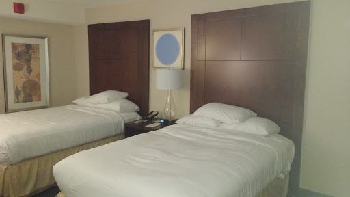 Hotel «DoubleTree by Hilton», reviews and photos, 9599 Skokie Blvd, Skokie, IL 60077, USA