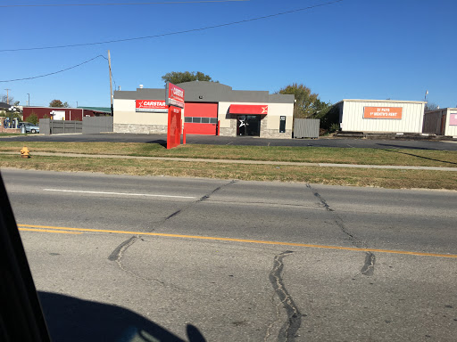 Auto Body Shop «CARSTAR of Lawrence», reviews and photos, 800 E 23rd St, Lawrence, KS 66046, USA
