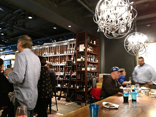 Wine Store «Wilmette Wine Cellar», reviews and photos, 1100 Central Ave, Wilmette, IL 60091, USA