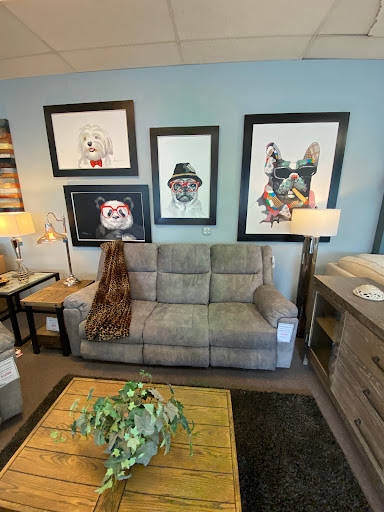 Furniture Store «Showman Furniture», reviews and photos, 2431 Crofton Ln, Crofton, MD 21114, USA