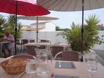 Atmosphère du Restaurant Le RéGalet à Rivedoux-Plage - n°14