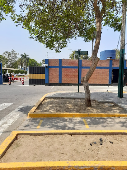 Escuela de Oficiales de la Fuerza Aérea del Perú