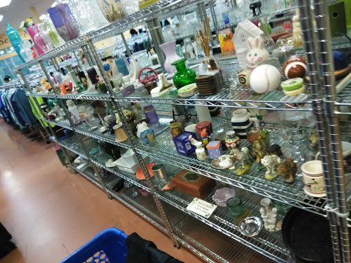 Thrift Store «Goodwill Port St. Lucie/Gatlin Store & Donation Center», reviews and photos