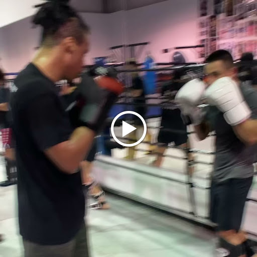 Muay Thai Boxing Gym «Real Fighters Gym, LLC», reviews and photos, 2710 Holloway Rd #4, Louisville, KY 40299, USA