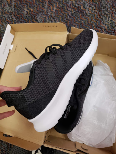 Shoe Store «Shoe Carnival», reviews and photos, 4901 Outer Loop, Louisville, KY 40219, USA