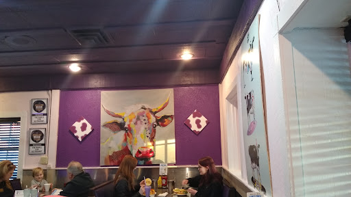 American Restaurant «The Purple Cow Restaurant», reviews and photos, 8026 Cantrell Rd, Little Rock, AR 72227, USA