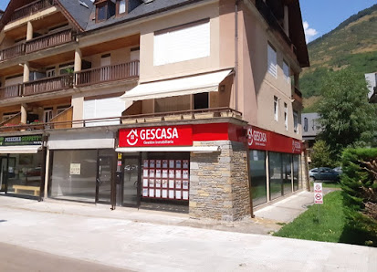GESCASA Av. deth Pas d'Arró, 25, Local 6, 25530 Vielha, Lleida, España