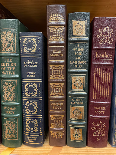 Book Store «Half Price Books», reviews and photos, 7975 Greenback Ln, Citrus Heights, CA 95610, USA