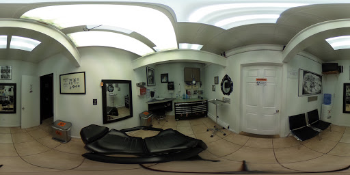 Tattoo Shop «Needlewurks Body Piercing & Tattoo», reviews and photos, 80 W Circular St, Saratoga Springs, NY 12866, USA