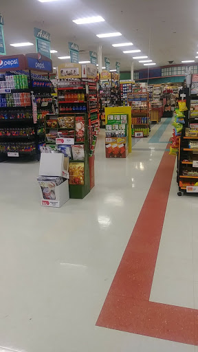 Grocery Store «Weis Markets», reviews and photos, 1102 N Queen St, Martinsburg, WV 25404, USA