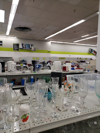 Thrift Store «Atlanta Mission Thrift Store», reviews and photos, 1140 Roswell Rd, Marietta, GA 30062, USA