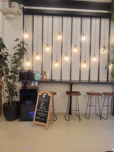 Nail Salon «Pink Toes Nail Bar & Spa», reviews and photos, 111 S Field St, Dallas, TX 75202, USA