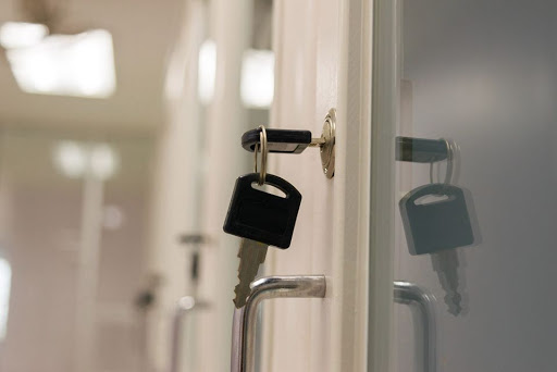 Locksmith «Safehouse Locksmith & Hardware», reviews and photos, 18811 Union Tpke, Flushing, NY 11366, USA