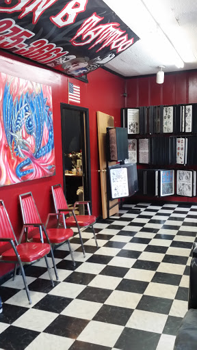 Tattoo Shop «Plan B Tattoo», reviews and photos, 730 Mitchell Blvd, Florence, AL 35630, USA