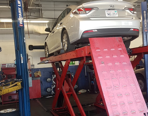 Auto Parts Store «Pep Boys», reviews and photos, 10644 W Pico Blvd, Los Angeles, CA 90064, USA