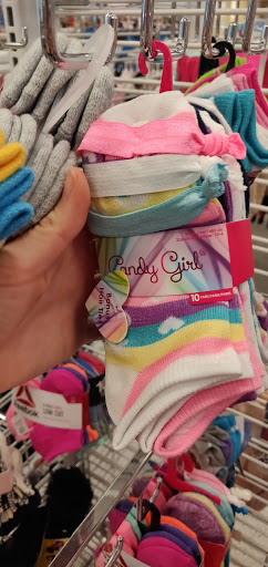 Clothing Store «Ross Dress for Less», reviews and photos, 3201 Eastway Dr, Charlotte, NC 28205, USA