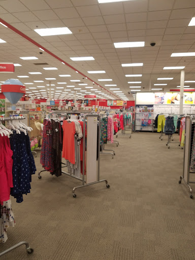 Department Store «Target», reviews and photos, 1400 E Lake Cook Rd, Wheeling, IL 60090, USA