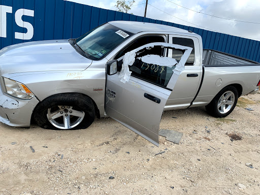 Used Auto Parts Store «Brothers Auto Parts», reviews and photos, 8403 New Laredo Hwy, San Antonio, TX 78211, USA