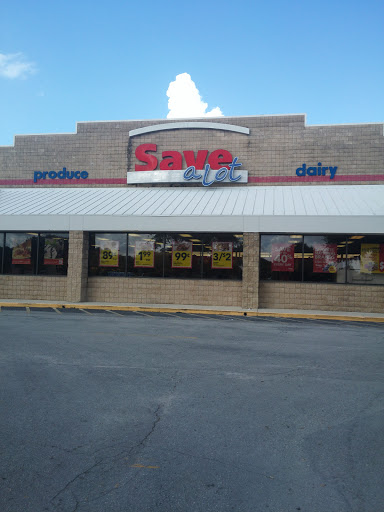 Grocery Store «Save-A-Lot», reviews and photos, 933 N Central Ave, Umatilla, FL 32784, USA