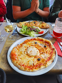 Pizza du Pizzeria Le Petit Rocher à Grenoble - n°17