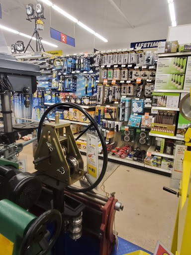 Hardware Store «Harbor Freight Tools», reviews and photos, 3814 S Orlando Dr, Sanford, FL 32773, USA