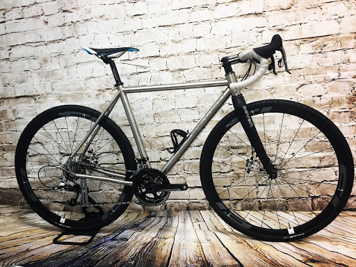 Bicycle Store «Lifestyle Cycle», reviews and photos, 326 S Milwaukee Ave, Libertyville, IL 60048, USA