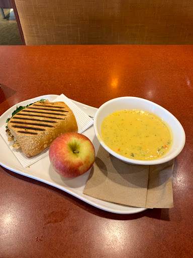 Sandwich Shop «Panera Bread», reviews and photos, 100 Independence Way, Danvers, MA 01923, USA