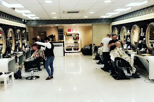 Namigs Hair Salon image