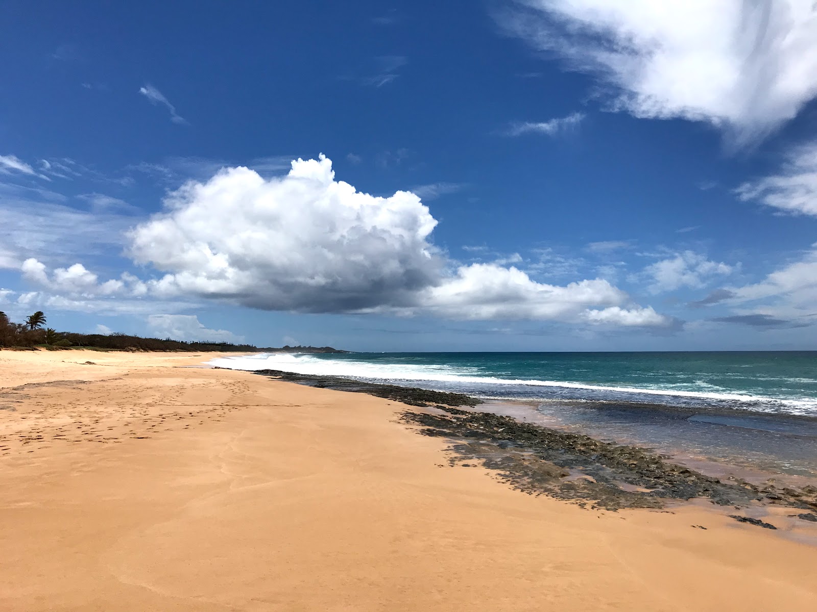 Papoeyku Beach'in fotoğrafı çok temiz temizlik seviyesi ile