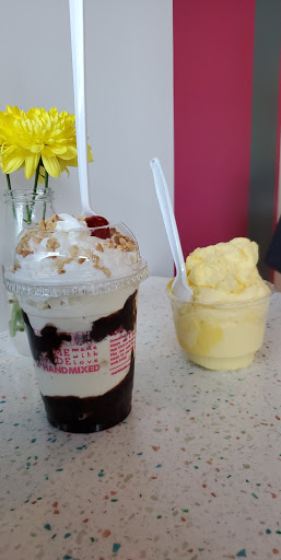 Ice Cream Shop «Marble Slab Creamery», reviews and photos, 3133 S Alameda St #550, Corpus Christi, TX 78404, USA